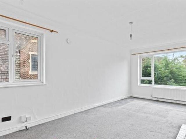 House for rent in Isleworth, Greater London