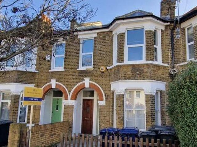 House for rent in Lyons, Greater London