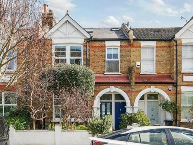 House for rent in Lyons, Greater London