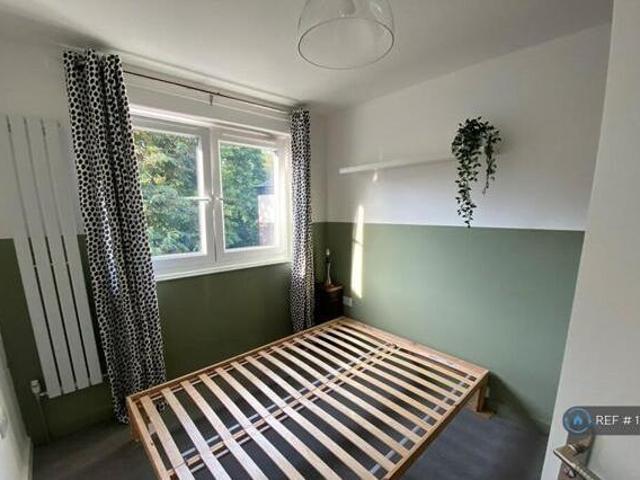 House for rent in Lyons, Greater London