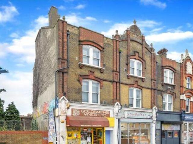 House for rent in Lyons, Greater London