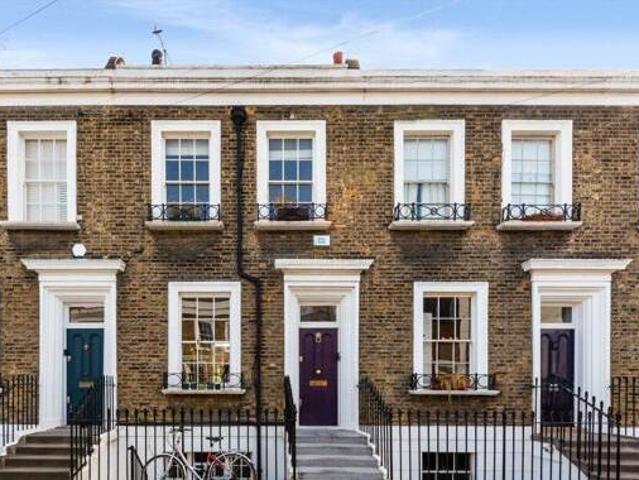 House for sale in Lyons, Greater London