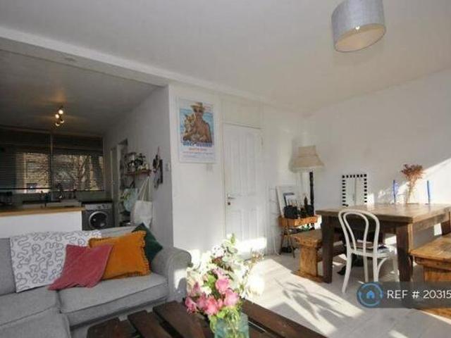 House for rent in Lyons, Greater London
