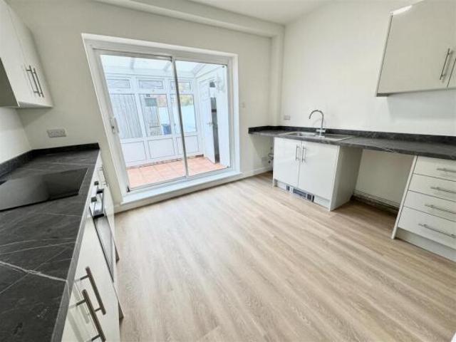 Property for rent in Parkstone, Poole