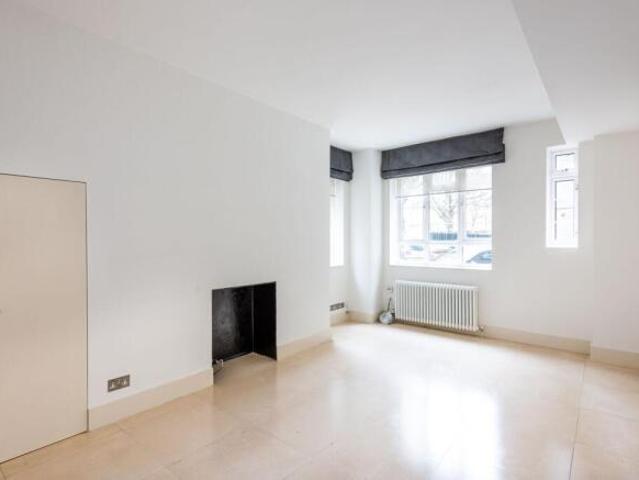 Maisonette for rent in Westminster, Greater London