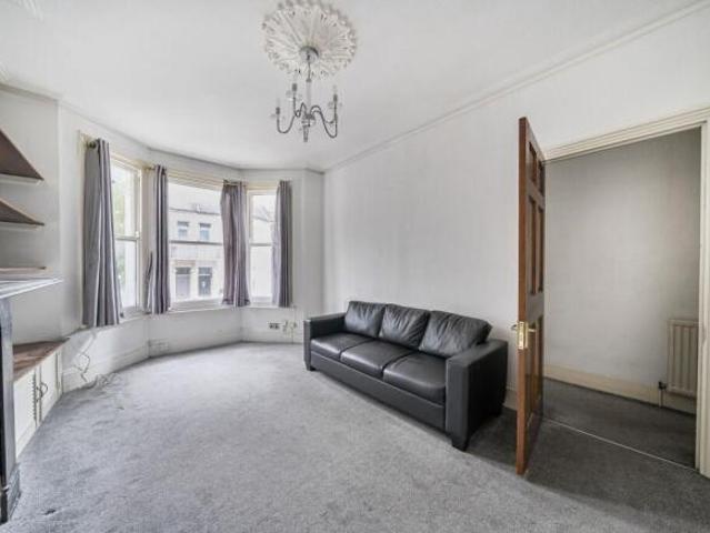 Maisonette for rent in Fulham, Greater London