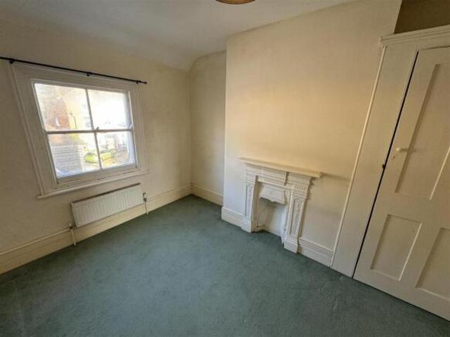 Maisonette for rent in Folkestone