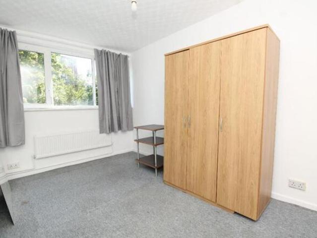 Maisonette for rent in Limehouse, Greater London