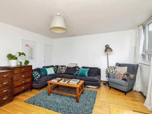 Maisonette for rent in Isle Of Dogs, Greater London