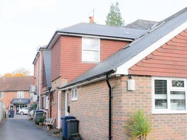 House for rent in Surrey