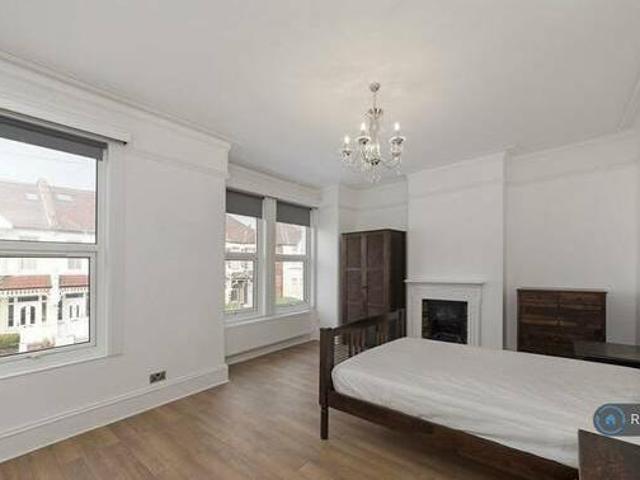 House for rent in Lyons, Greater London