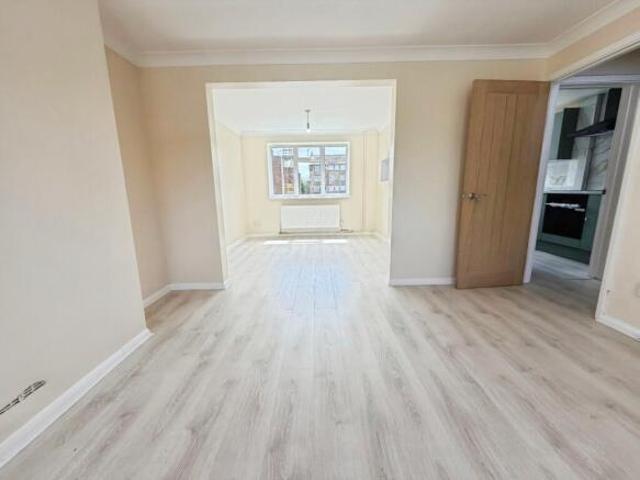 Maisonette for rent