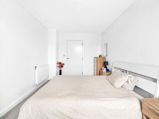 Property for rent in Beckton, Greater London