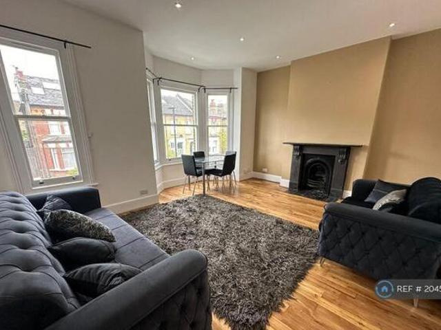 House for rent in Lyons, Greater London