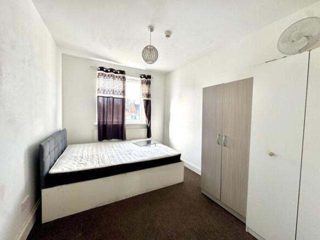 Maisonette for rent
