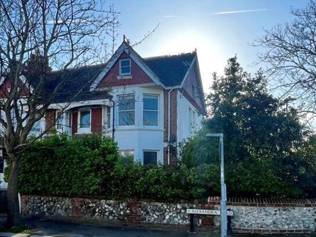 House for rent in Worthing, West Sussex