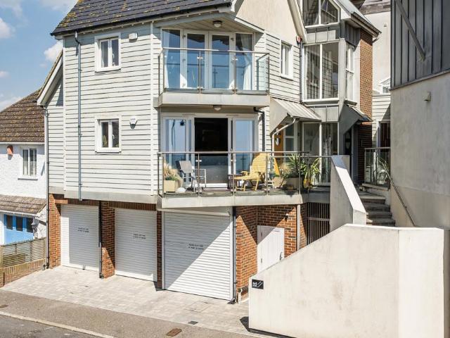 Flat for sale in Hythe, Folkestone