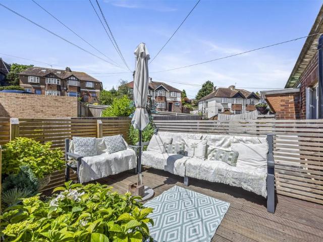 Flat for sale in Brighton & Hove
