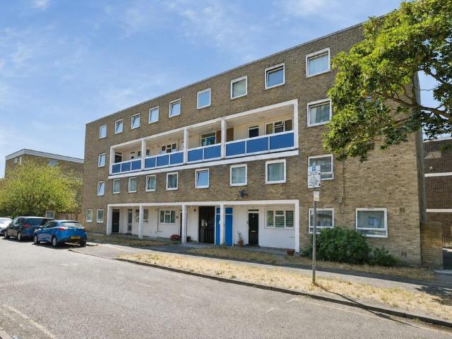 Flat for sale in Old Town, Poole