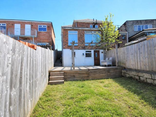 Flat for sale in Bear Cross, Bournemouth