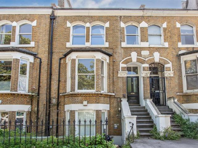 Flat for sale in London Borough of Tower Hamlets, Greater London