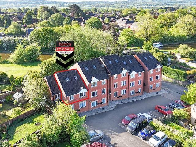 Flat for sale in Hightown, Congleton