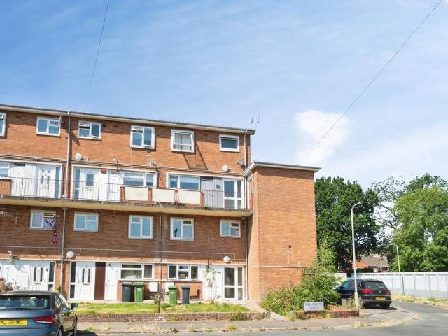 Flat for sale in Watergate, Devon