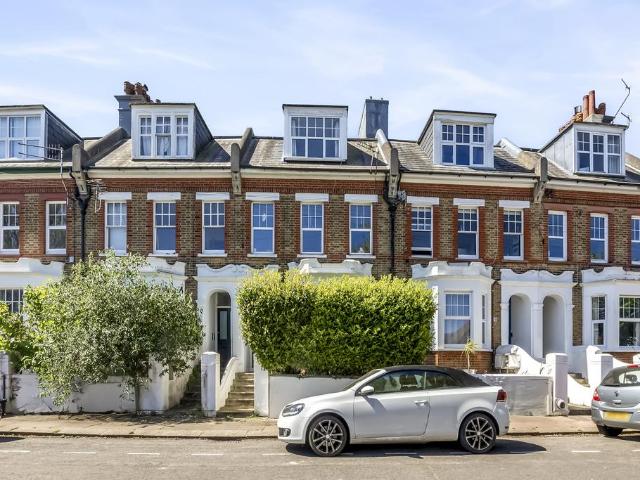Flat for sale in Brighton & Hove