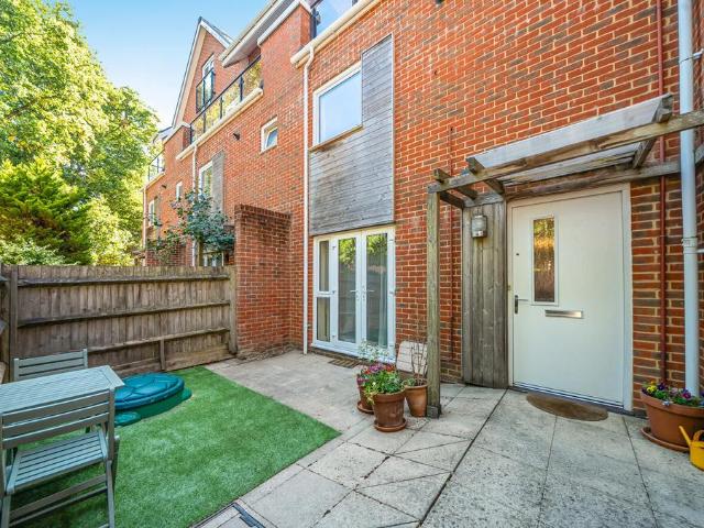 Flat for sale in Banister's Park, City Of Southampton