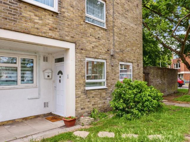 Flat for sale in Old Town, Poole