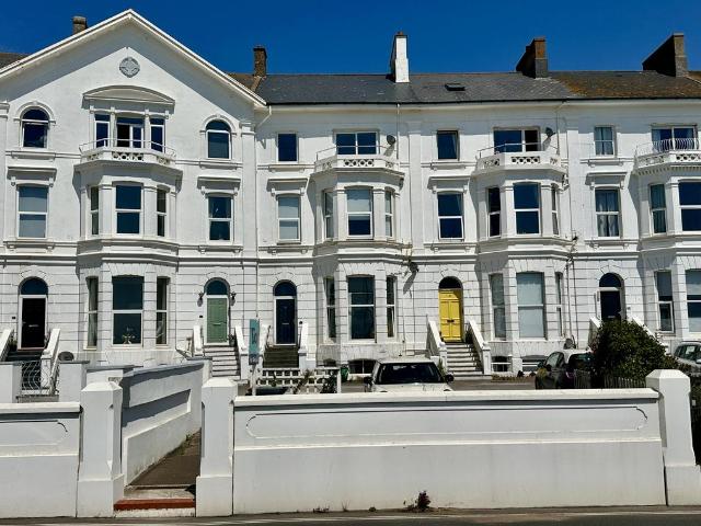 Flat for sale in Budlake, Devon