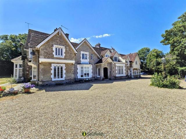 Flat for sale in Binstead, Ryde