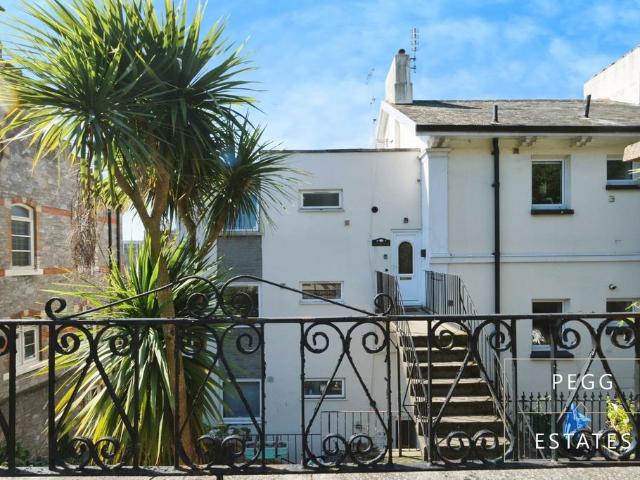 Flat for sale in Babbacombe