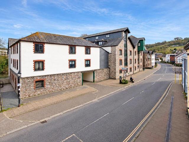 Flat for sale in The Mount, South Hams
