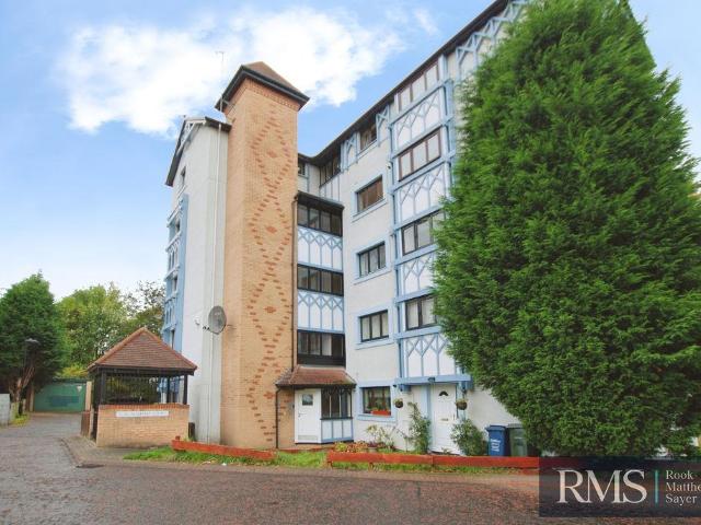 Flat for sale in Coxlodge, Newcastle Upon Tyne