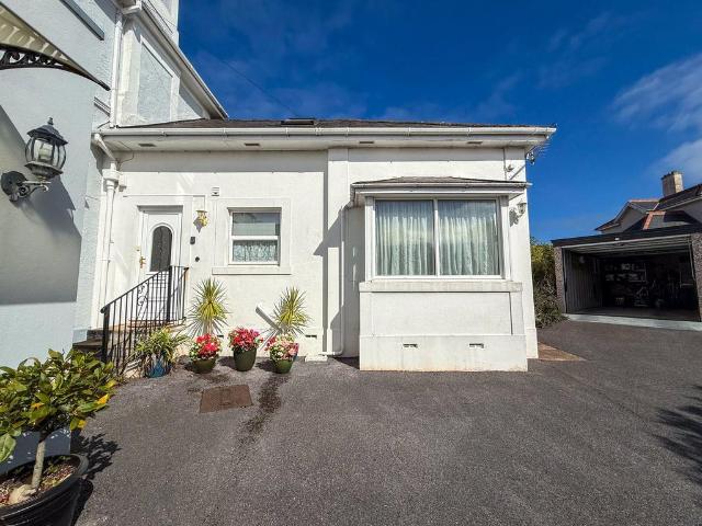 Flat for sale in Chelston, Torquay