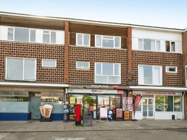 House for sale in Spring Vale, Hampshire