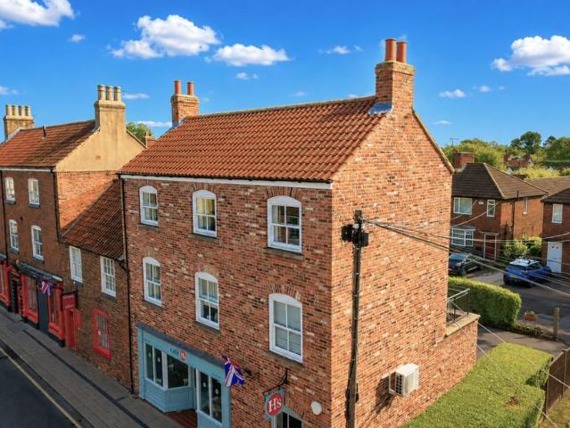 Flat for sale in Tickhill, South Yorkshire