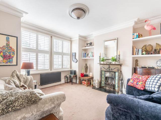 Flat for sale in London Borough of Brent, Greater London