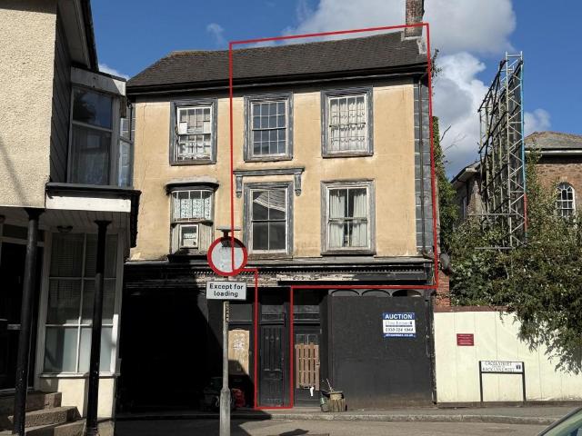 Flat for sale in Mount Ambrose, Cornwall