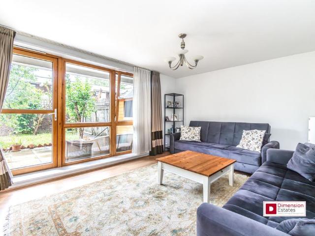 Flat for sale in Clapton, Lower Clapton