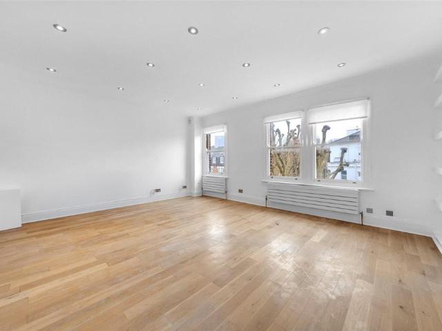 Flat for sale in Kensal Town, Maida Vale