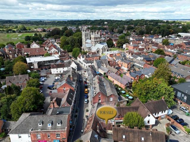 Flat for sale in East Brook, Wimborne