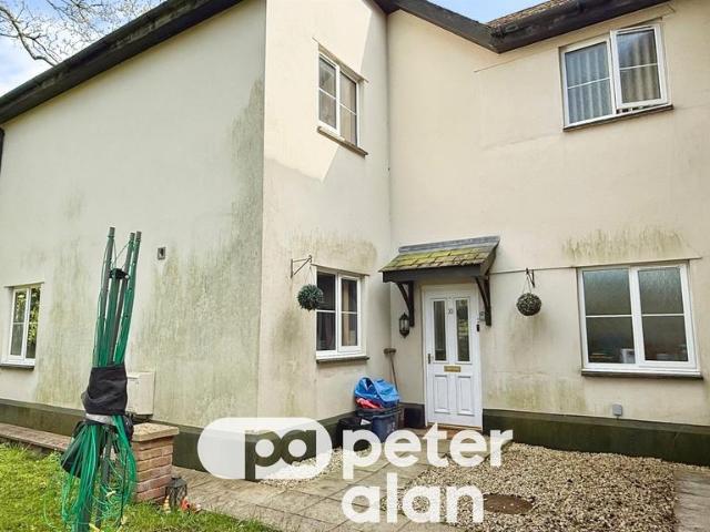 Flat for sale in Wales
