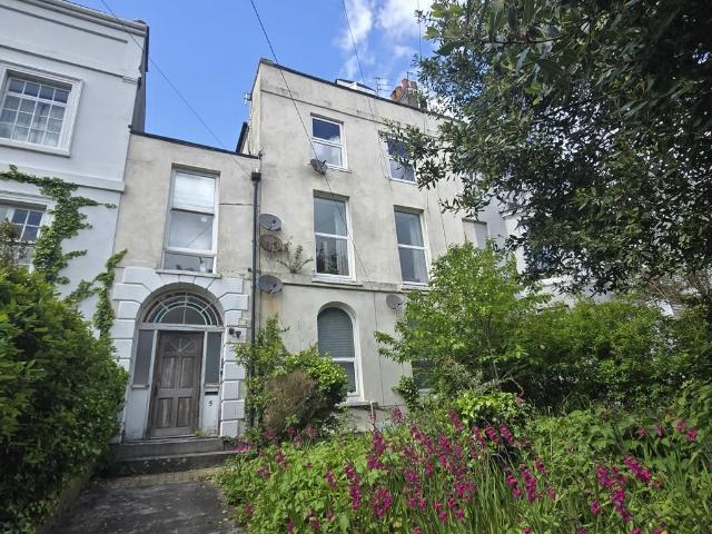 Flat for sale in Greenbank, Mount Wise