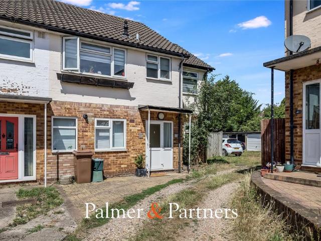 Flat for sale in Melbourne, Chelmsford