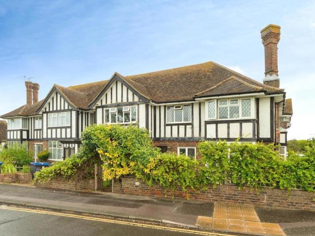 Flat for sale in West Worthing, Worthing