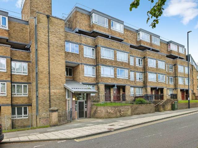 Flat for sale in Arthur's Hill, Tyne And Wear