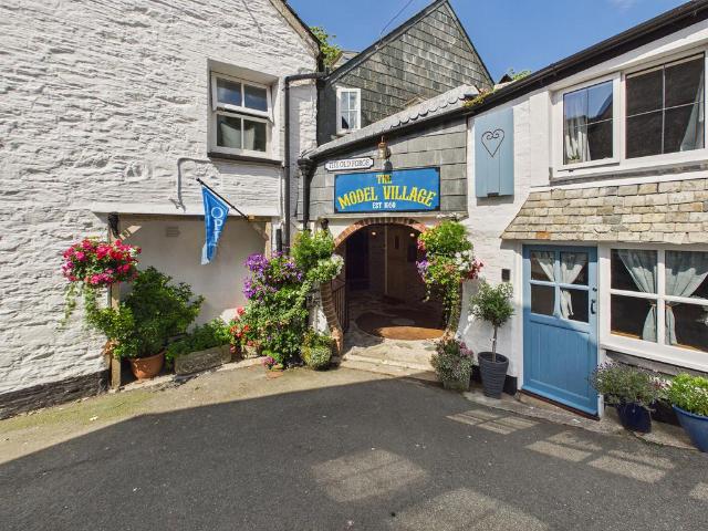 Flat for sale in Polperro, Cornwall