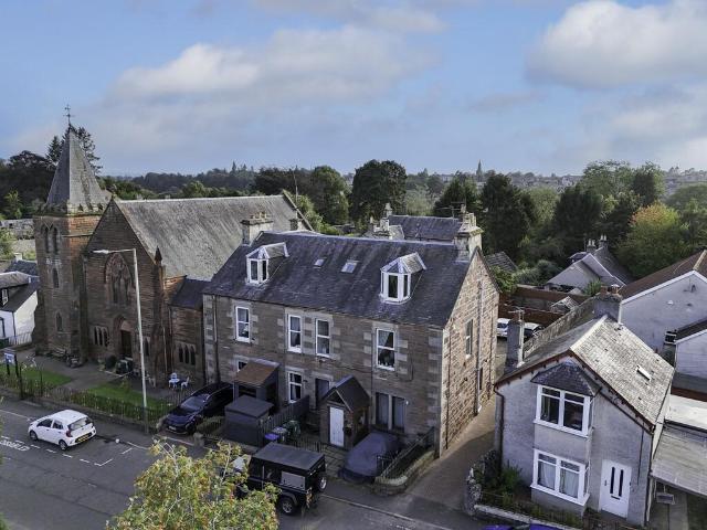 Flat for sale in Blairgowrie, Scotland